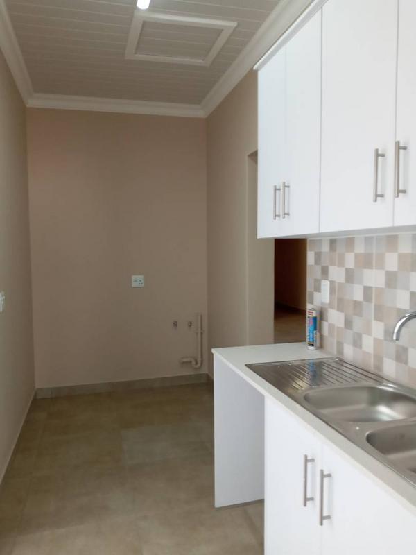 4 Bedroom Property for Sale in Menkenkop Western Cape